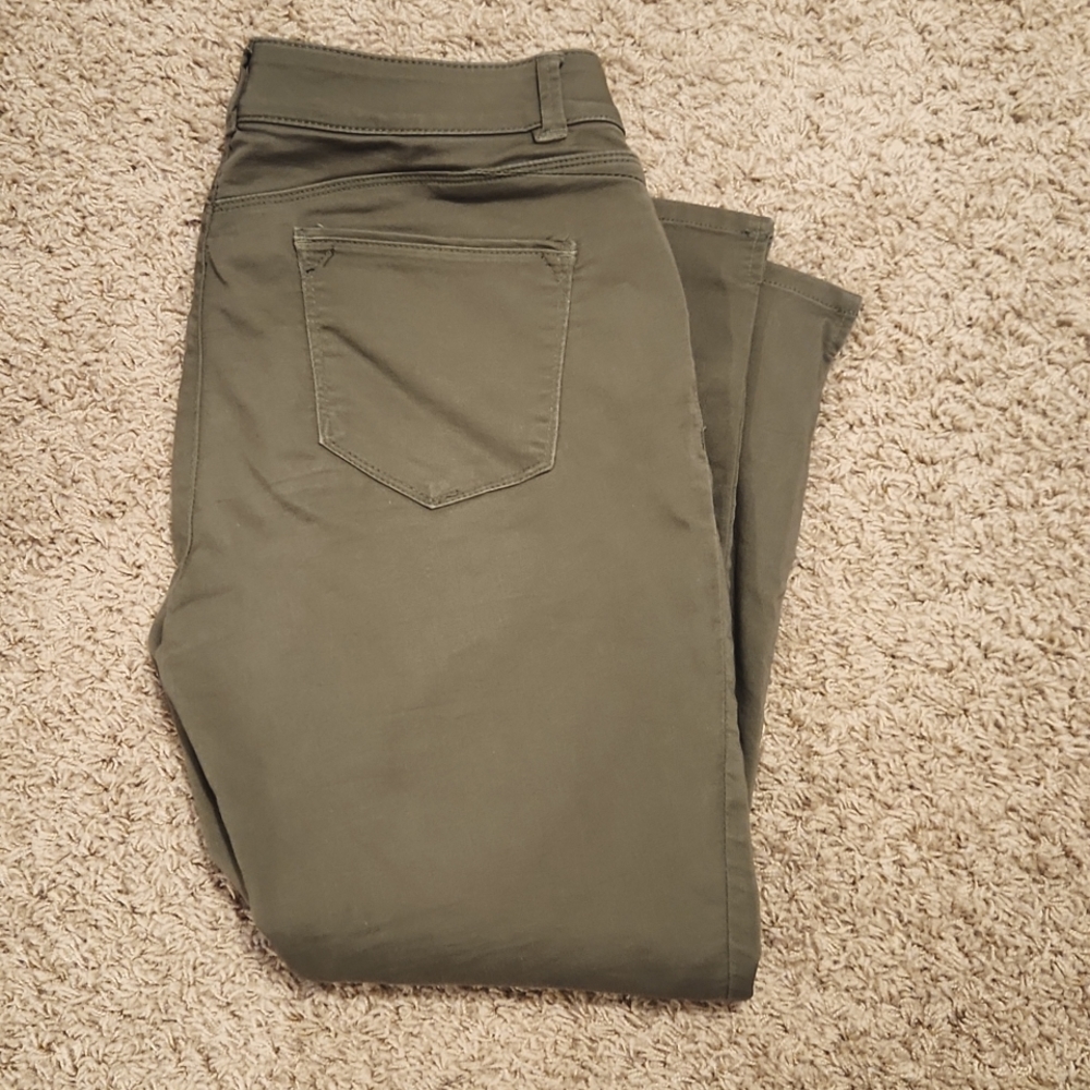Wit and Wisdom pants